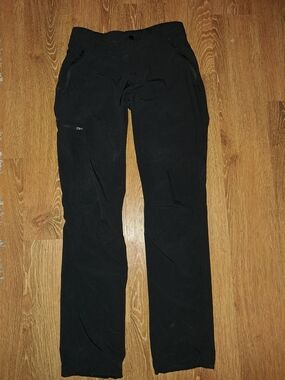 Women's Black Columbia Sleek  Outdoor Pants Pockets Zippers Hiking Camping